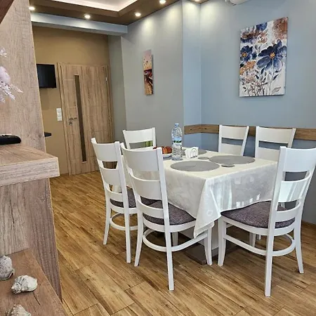 Black Sea View - Luxory By The Sea 아파트 *